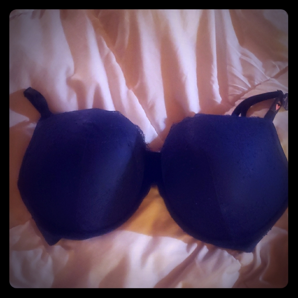 Victoria Secret Bombshell Bra